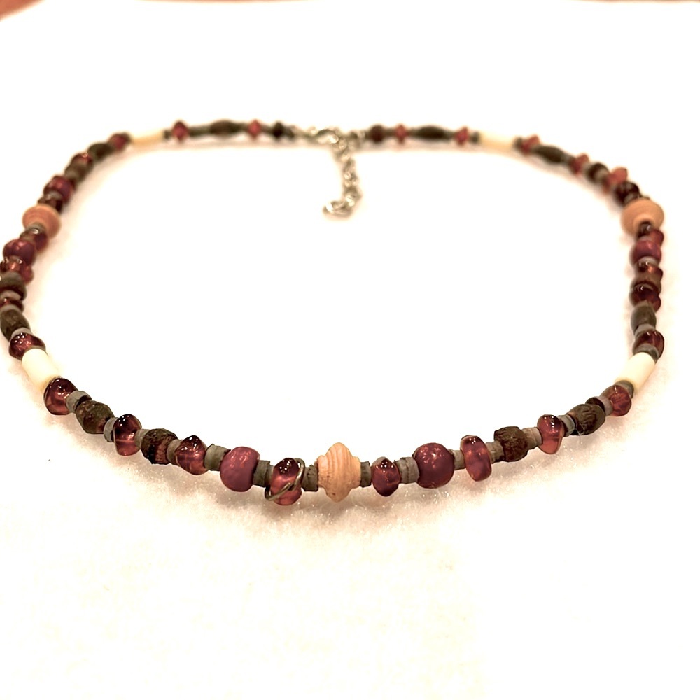 Bead Choker - Picture 1 of 3
